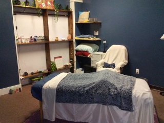 Massage
              Room 1